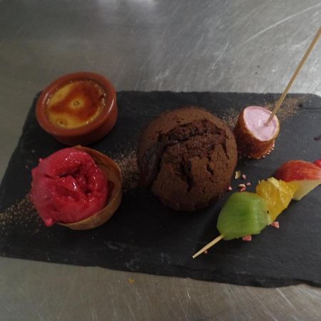 Logis Hotel Restaurant Le Commerce Guichen ภายนอก รูปภาพ