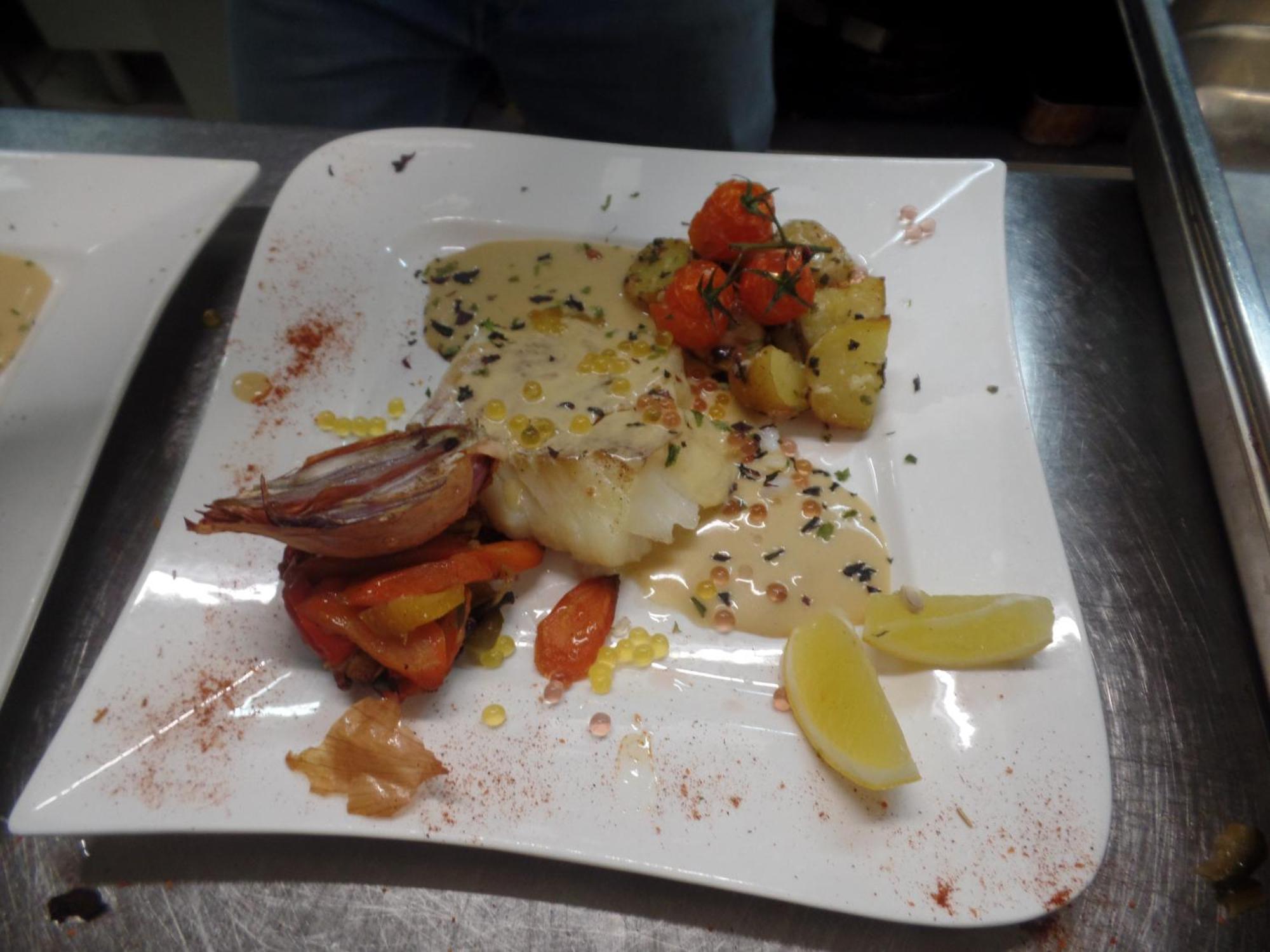 Logis Hotel Restaurant Le Commerce Guichen ภายนอก รูปภาพ